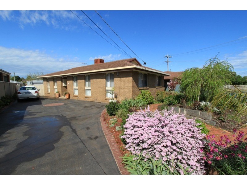 457 High  Street, Melton VIC 3337