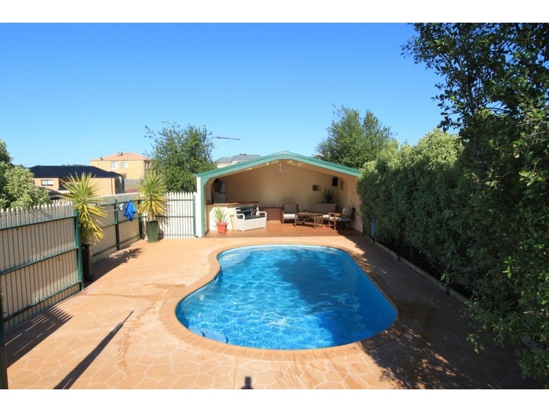 3 Hamilton  Court, Bacchus Marsh VIC 3340