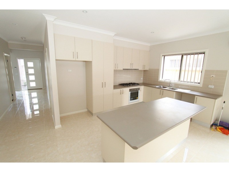 14 Triandra Drive, Brookfield VIC 3338