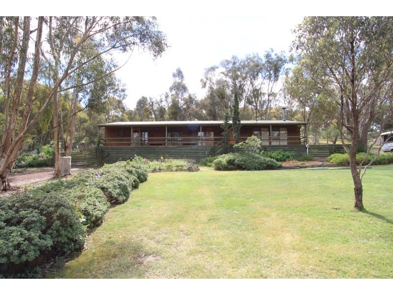 94 Hjorths Road, Toolern Vale VIC 3337