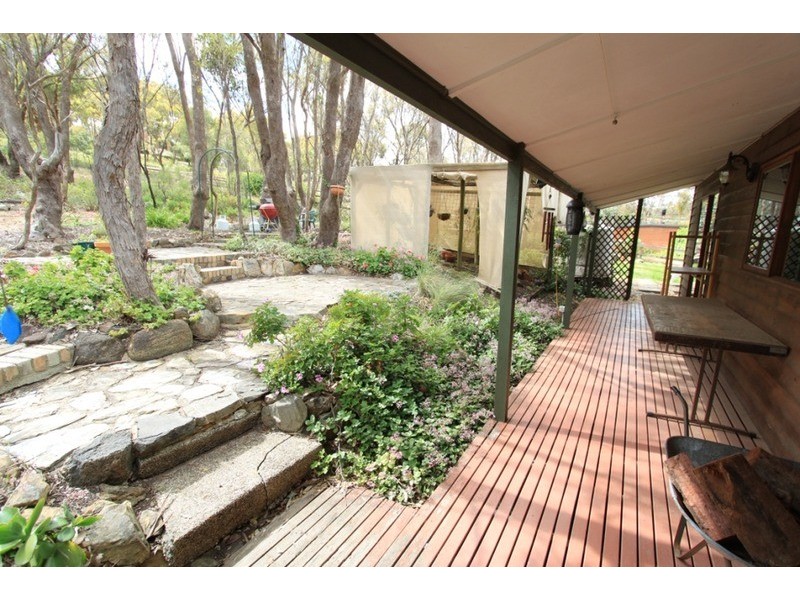 94 Hjorths Road, Toolern Vale VIC 3337