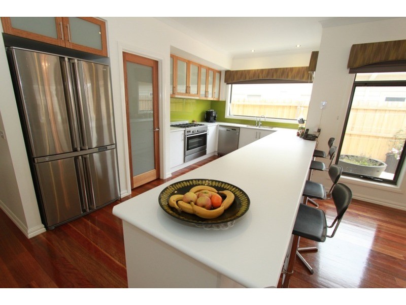 18 Creswick Avenue, Eynesbury VIC 3338