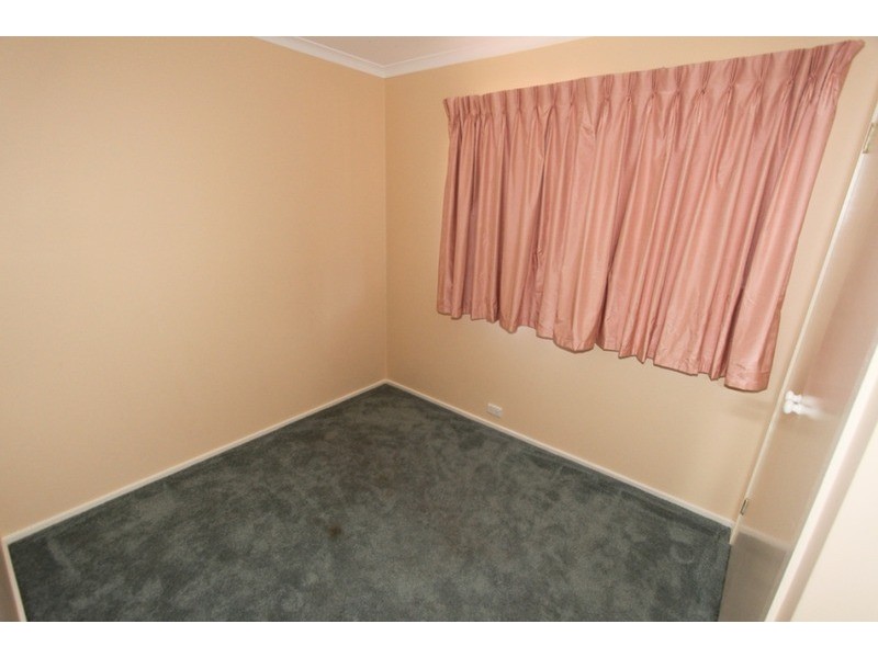 35 Blackwood Drive, Melton South VIC 3338