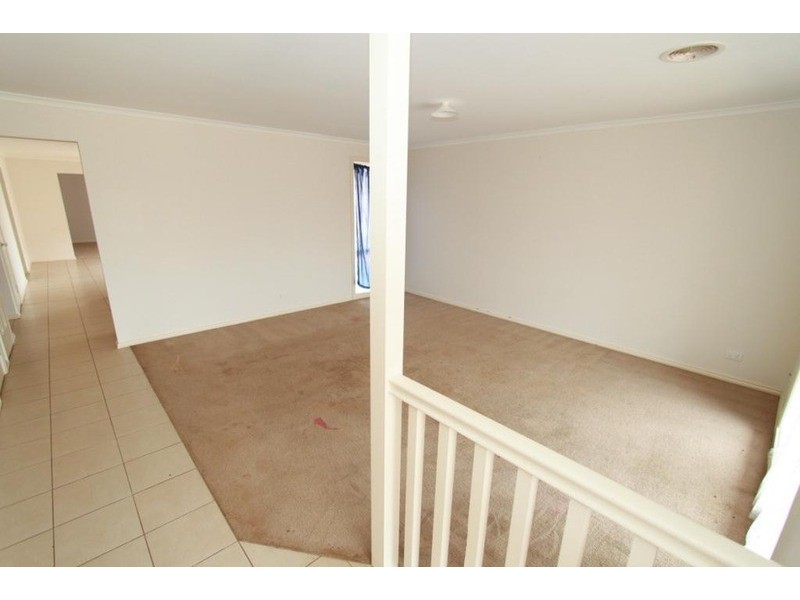 22 Tawriffic Street, Kurunjang VIC 3337