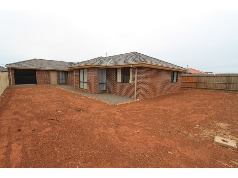 22 Tawriffic Street, Kurunjang VIC 3337