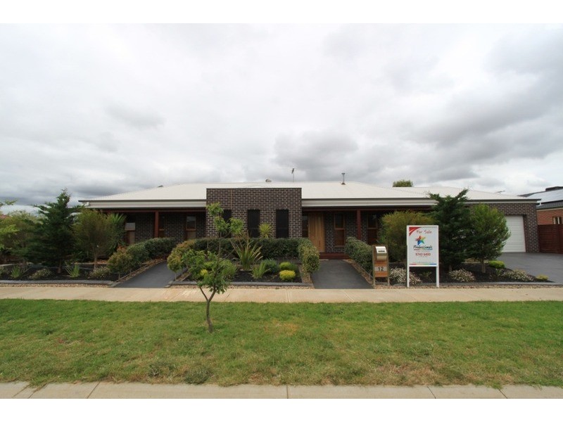 12 Bunya Drive, Brookfield VIC 3338