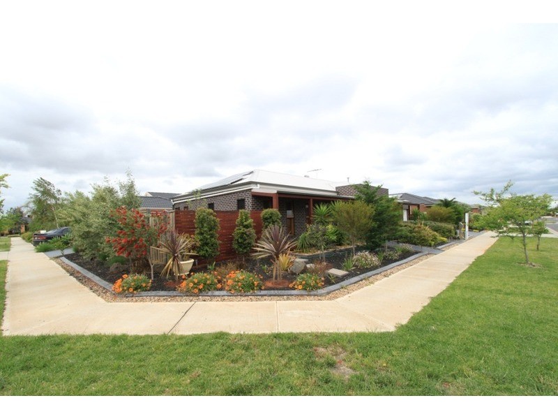 12 Bunya Drive, Brookfield VIC 3338