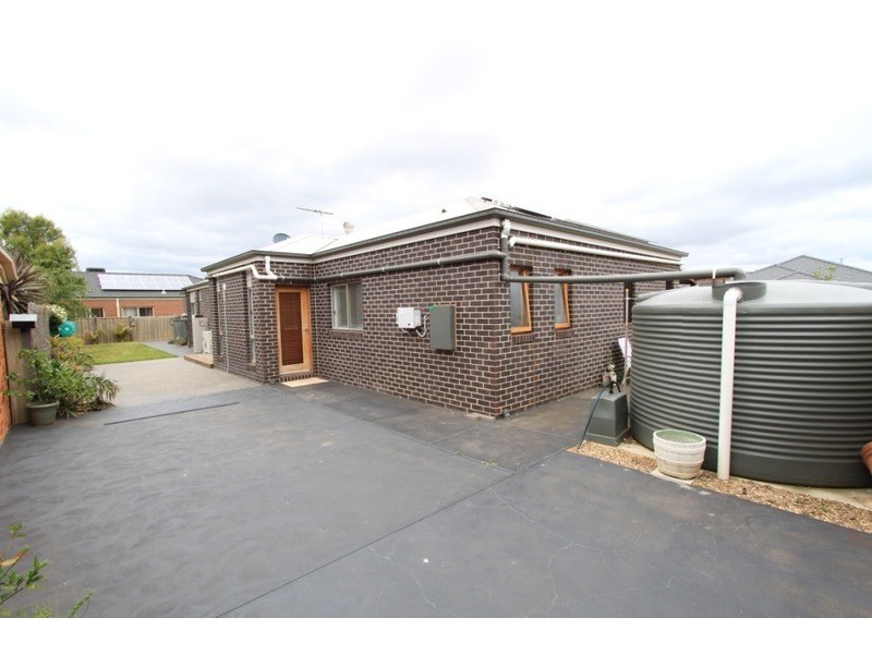 12 Bunya Drive, Brookfield VIC 3338