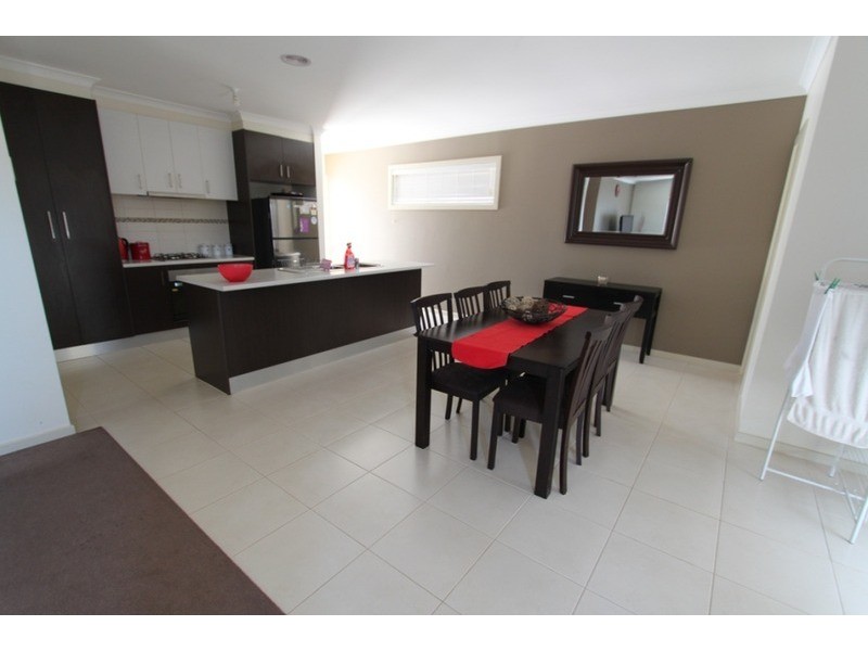 3/18 Marlo Drive, Melton West VIC 3337