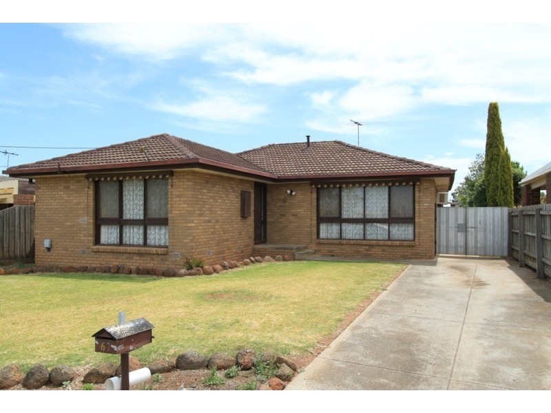 67 Blamey  Drive, Melton South VIC 3338