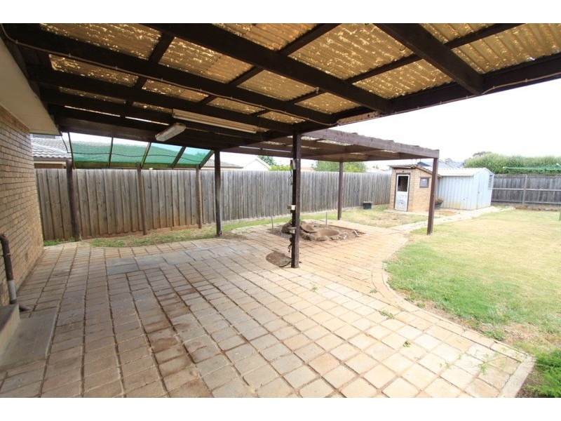 67 Blamey  Drive, Melton South VIC 3338