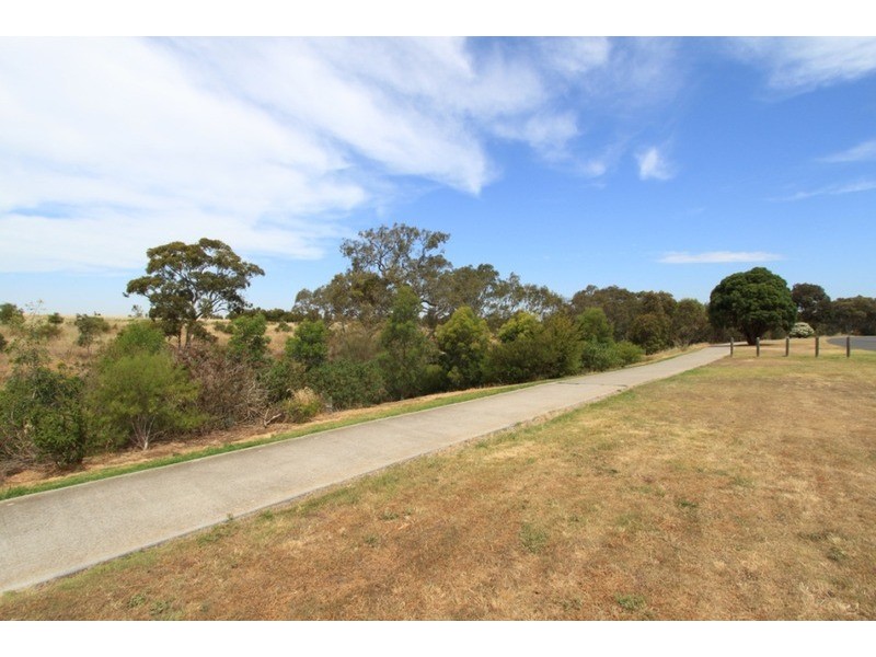 67 Blamey  Drive, Melton South VIC 3338