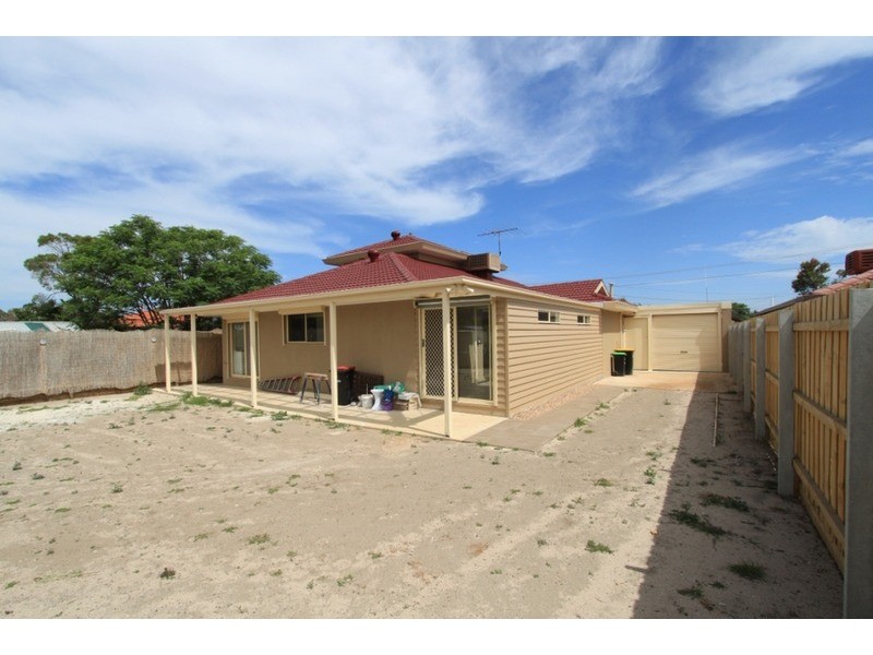 79 Childs  Street, Melton South VIC 3338