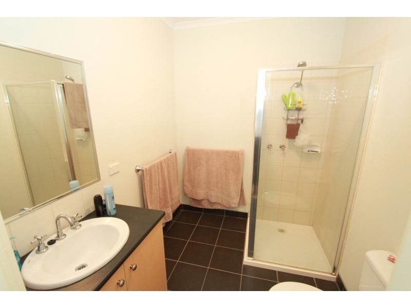 5/51-55 Tullidge  Street, Melton VIC 3337