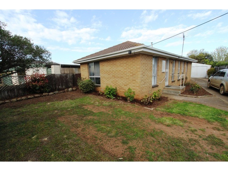 136 Coburns Road, Melton VIC 3337