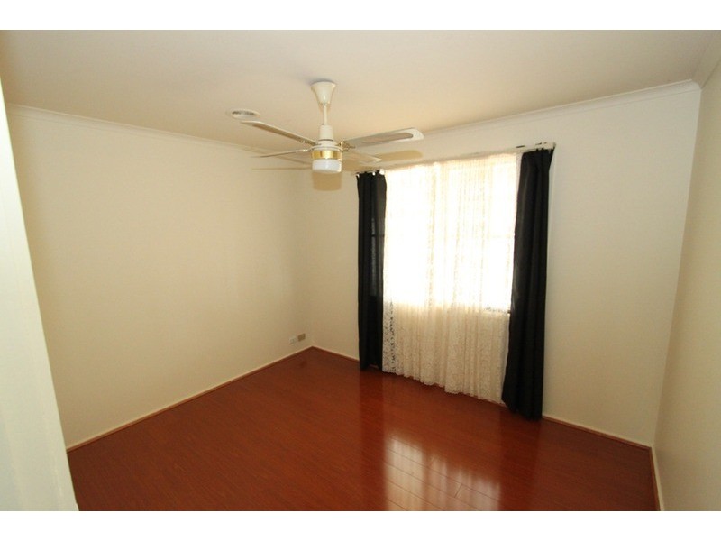 4 Kevin Court, Melton South VIC 3338