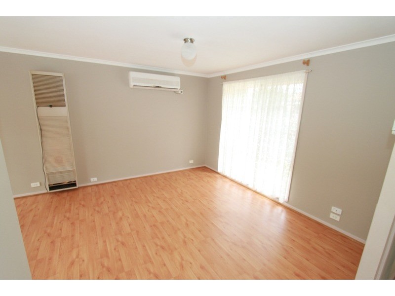 26/35 Wickham Street, Melton South VIC 3338