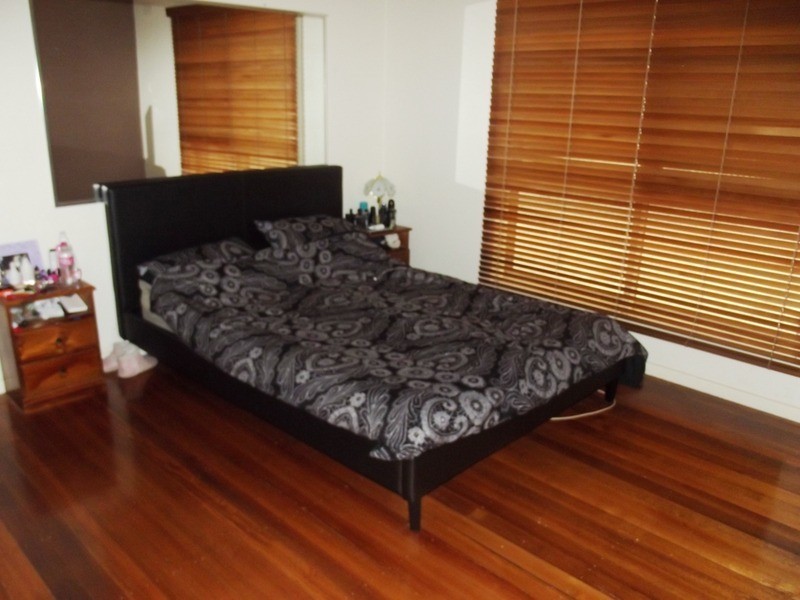5 Falcon Drive, Melton VIC 3337