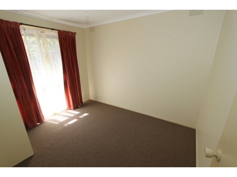 2 Ramona Place, Melton West VIC 3337