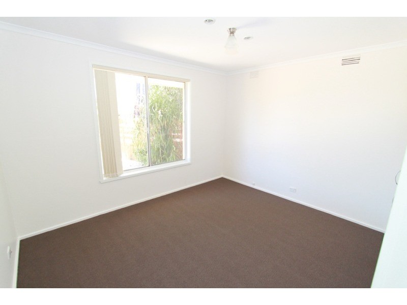 23 Mitchell Road, Melton South VIC 3338