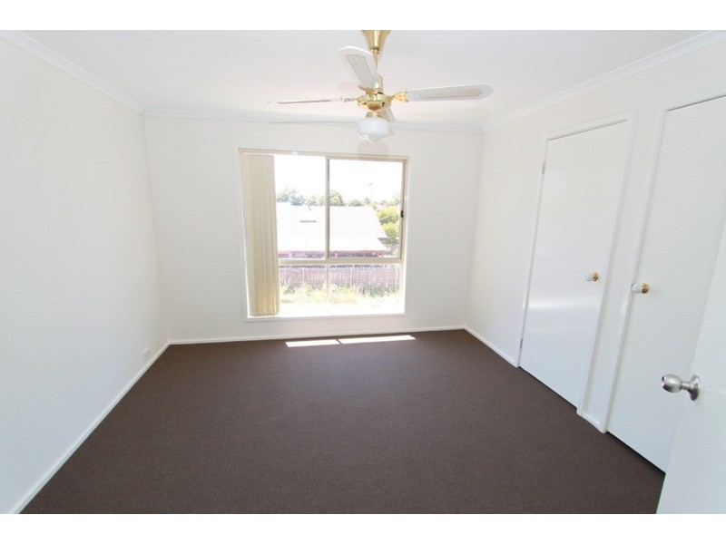 23 Mitchell Road, Melton South VIC 3338