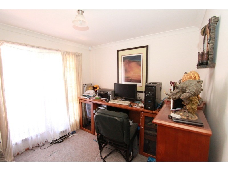 35 Finchs  Road, Melton VIC 3337