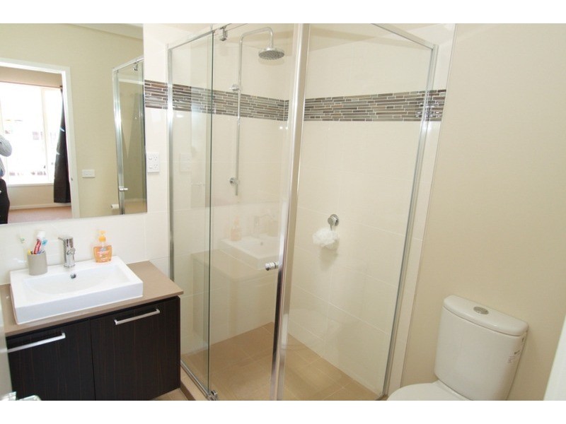 30 Viscosa Road, Brookfield VIC 3338