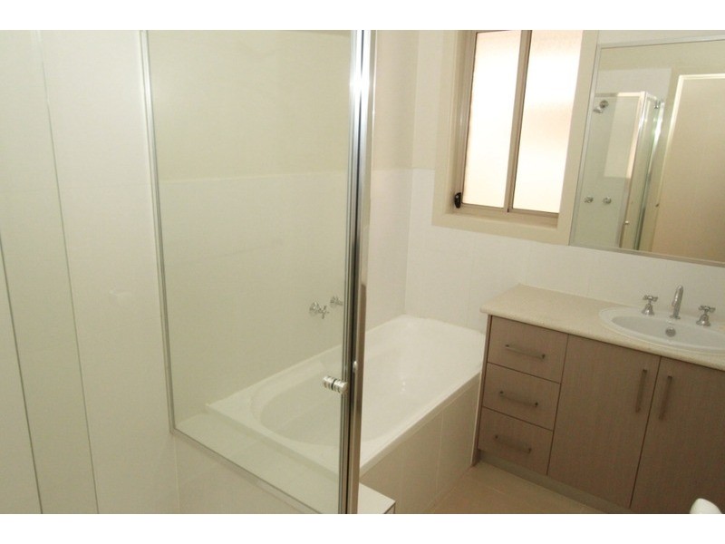 81 Dalray Crescent, Kurunjang VIC 3337