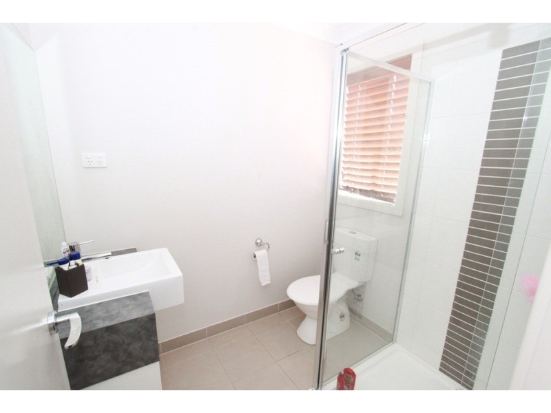 7 Birch Lane, Melton West VIC 3337