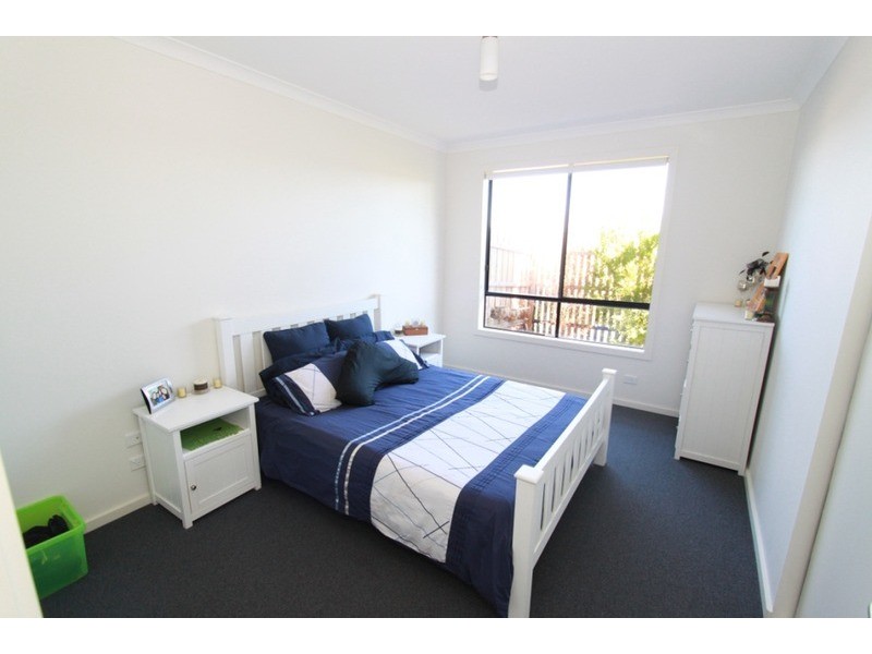 5/9 Petrea Place, Melton West VIC 3337
