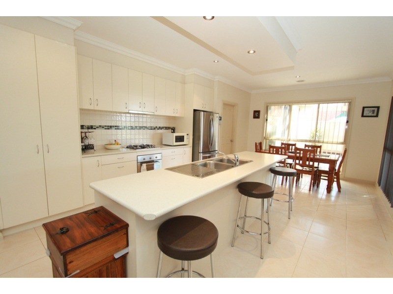 81 Featherhead Way, Melton West VIC 3337