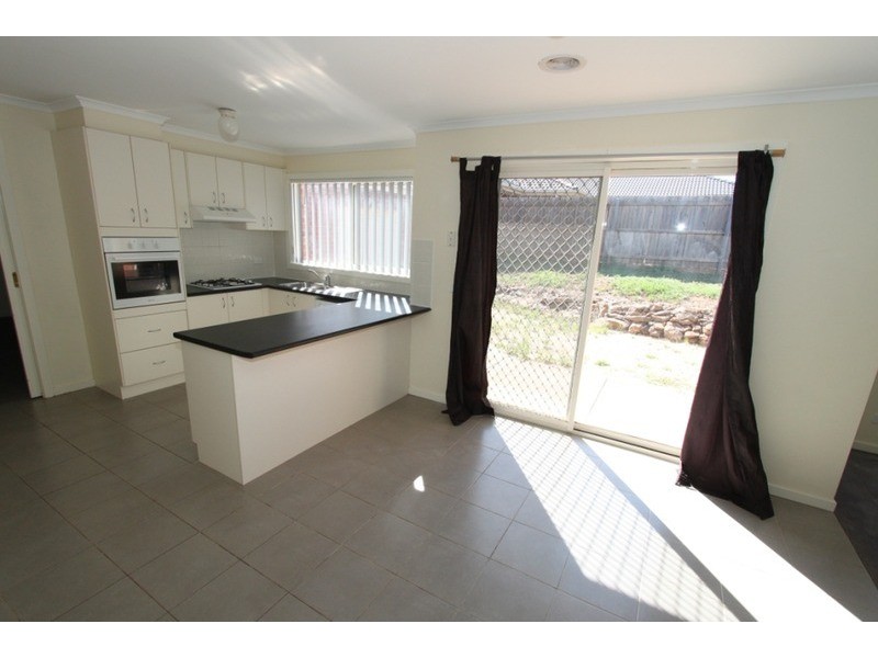 21 Woodland  Rise, Melton West VIC 3337
