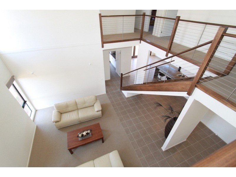 2 Gautam  Grove, Melton West VIC 3337