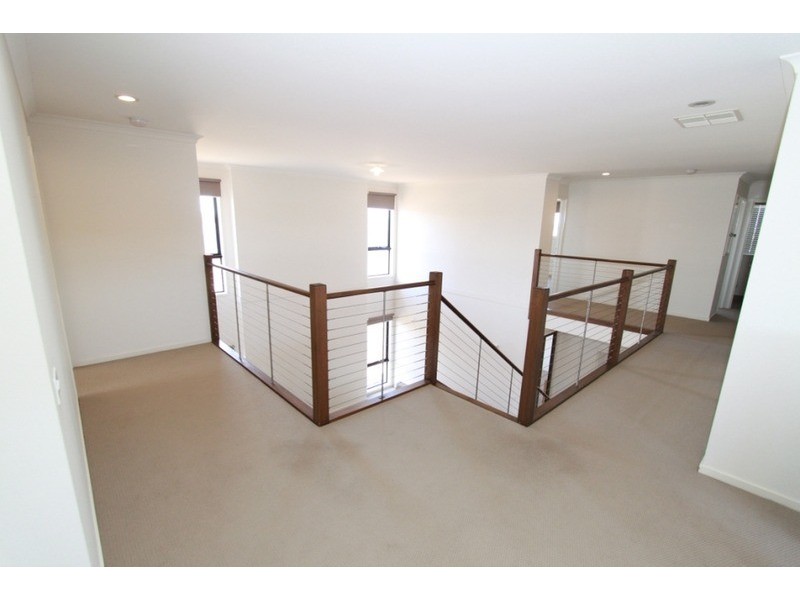 2 Gautam  Grove, Melton West VIC 3337