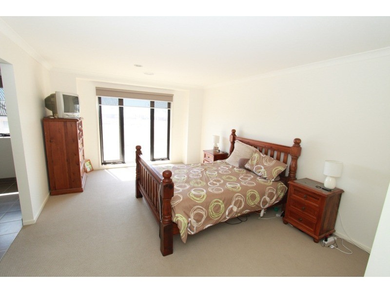 2 Gautam  Grove, Melton West VIC 3337