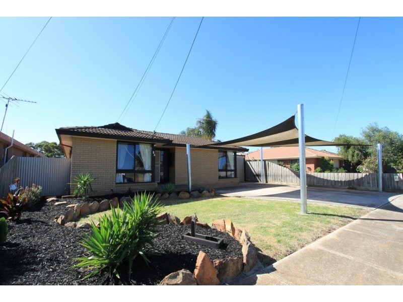 34 Norma Street, Melton VIC 3337