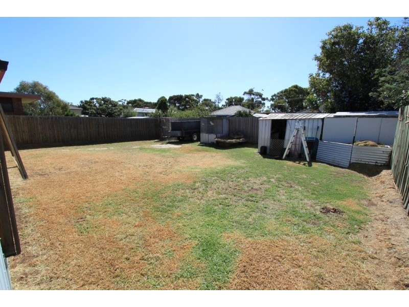 34 Norma Street, Melton VIC 3337