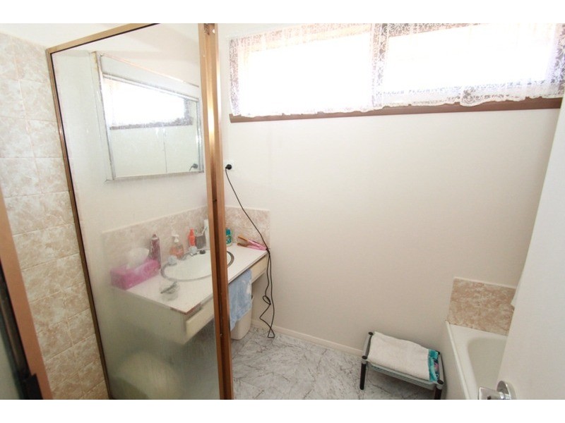 34 Norma Street, Melton VIC 3337