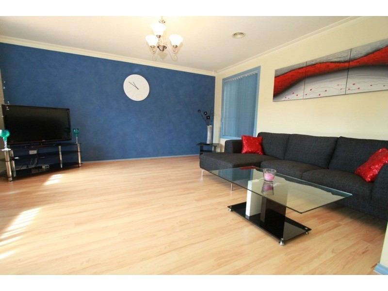 5 Benjamin  Court, Kurunjang VIC 3337