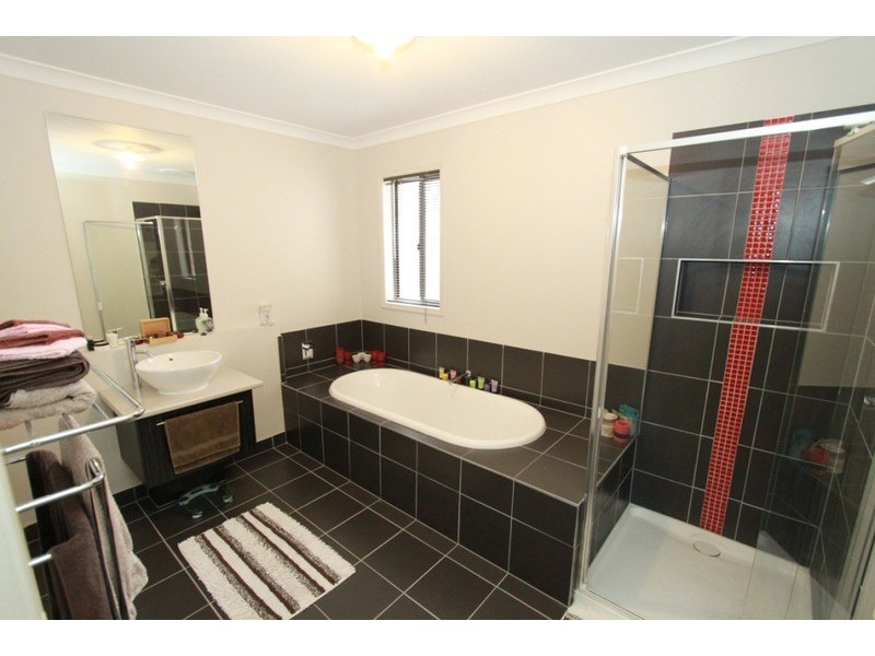 20 Riverina Boulevard, Brookfield VIC 3338