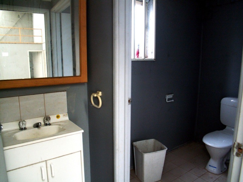 3/4 Norton Drive, Melton VIC 3337