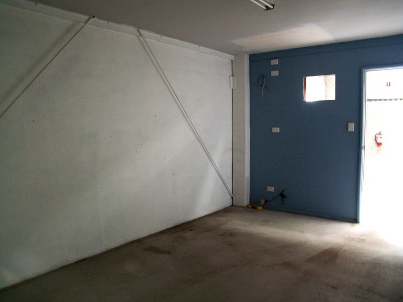 3/4 Norton Drive, Melton VIC 3337