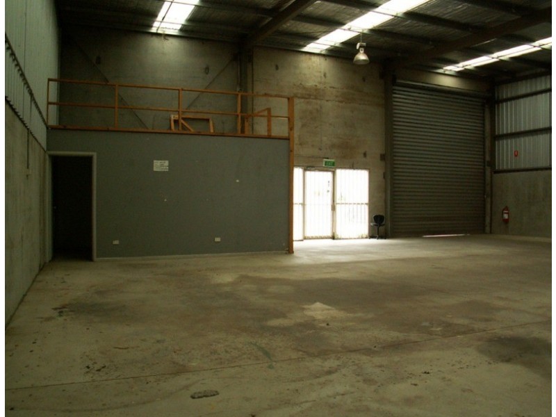 3/4 Norton Drive, Melton VIC 3337