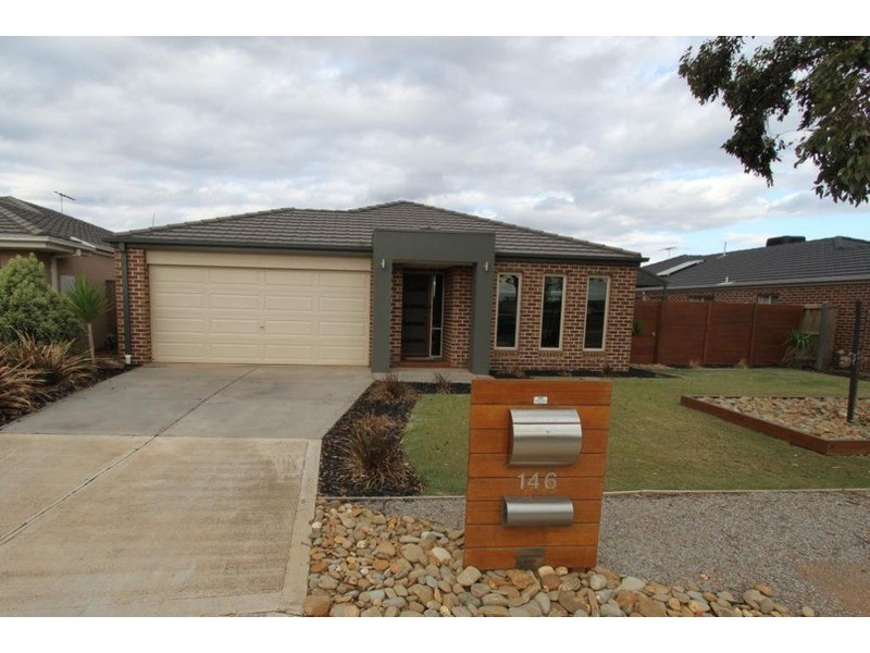 146 Clarkes Road, Brookfield VIC 3338
