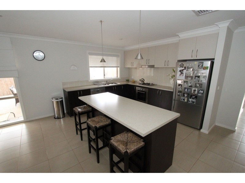 146 Clarkes Road, Brookfield VIC 3338