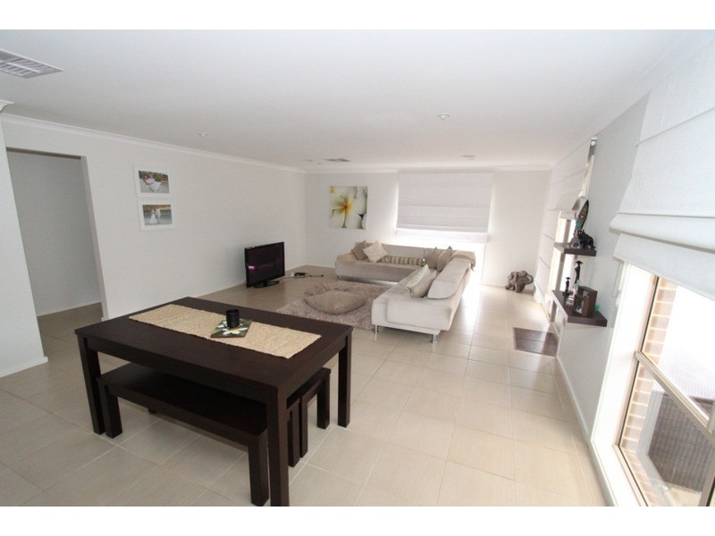 146 Clarkes Road, Brookfield VIC 3338