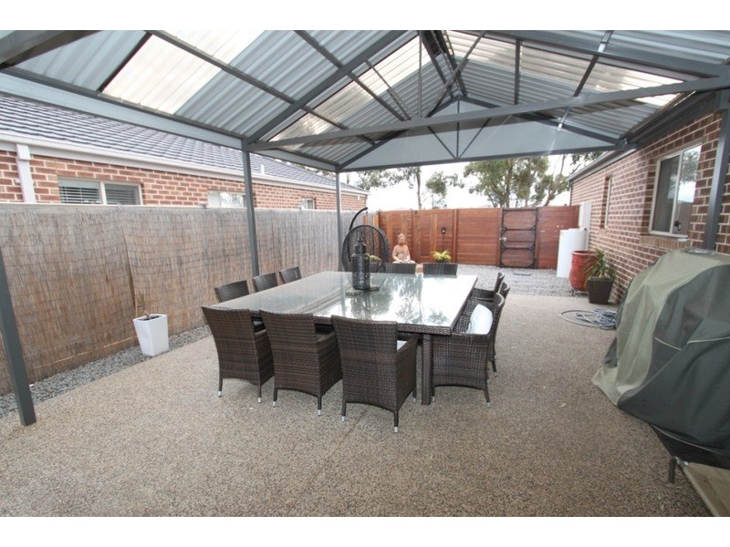 146 Clarkes Road, Brookfield VIC 3338