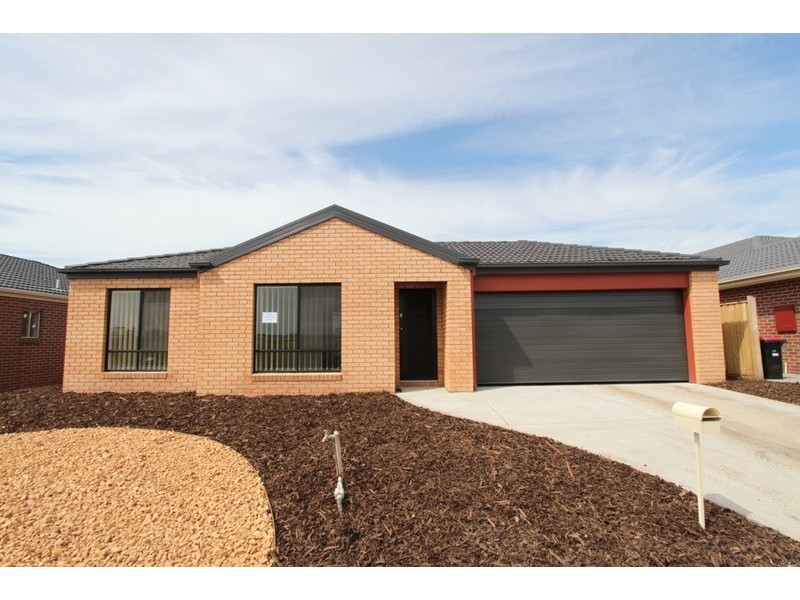 29 Longtree Drive, Melton VIC 3337