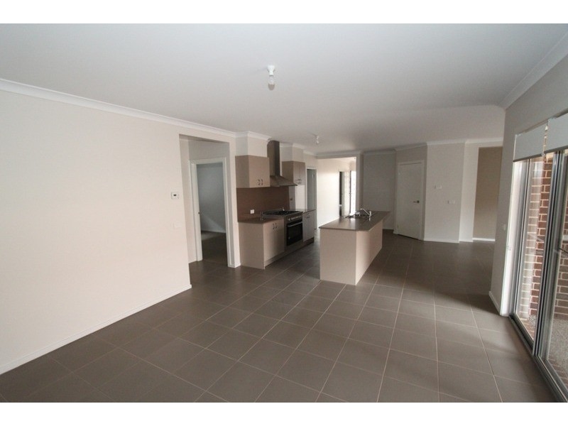 16 Faircroft Place, Brookfield VIC 3338