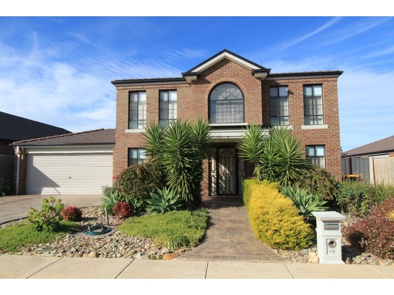 49 Carlyon  Close, Melton West VIC 3337